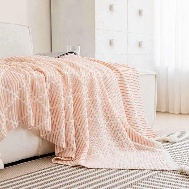 Pink and Beige Diamond Pattern Soft Cozy Knit Throw Blanket with Tassels – Geometric Pattern Lightweight Acrylic Blanket for Sofa Couch Bed, 130x150cm