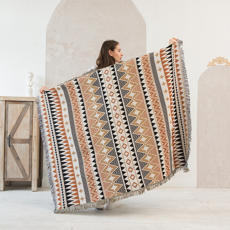 Navajo Nordic Style Woven Throw Blanket – Chic Sofa Cover with Fringe – 130 x 180cm