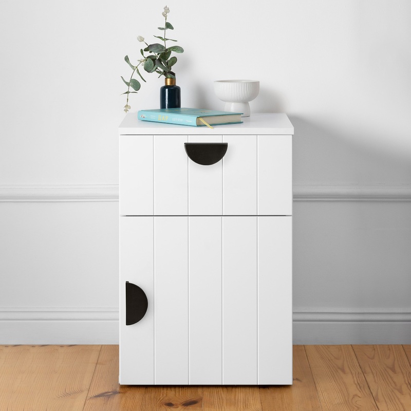 PORTO BEDSIDE TABLE – WHITE – VJ PANEL – HALF MOON BLACK