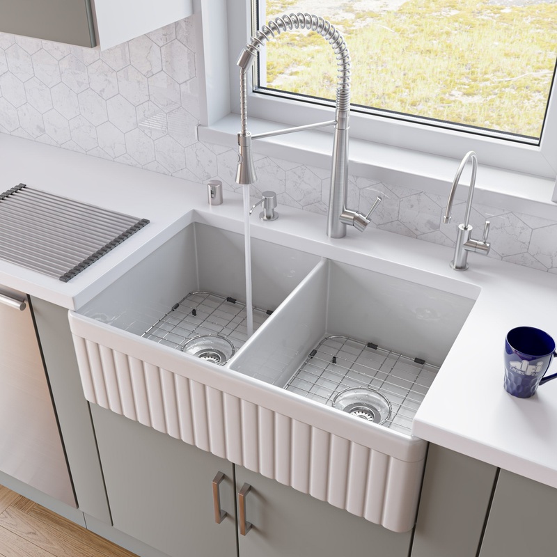 ALFI brand AB537-W White 32″ Fluted Apron Double Bowl Fireclay Farmhouse Kitchen Sink