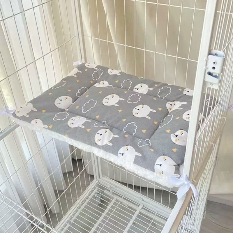 Tie-On Cat Cage Platform Pad – Rabbit pattern on Gray background (30x50cm)